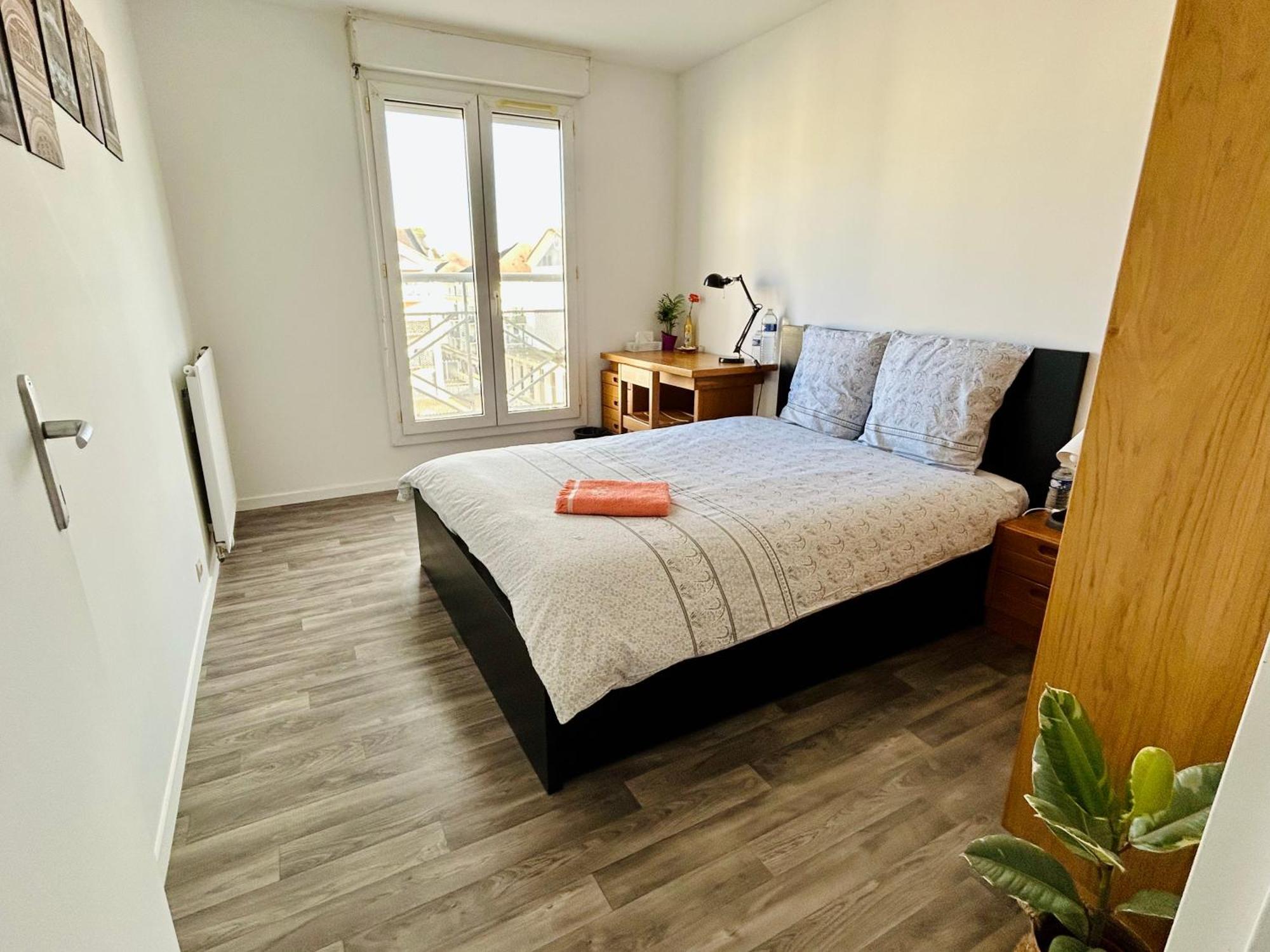 Jolie Chambre 3Minutes De La Gare Rer A Bussy-Saint-Georges Bagian luar foto